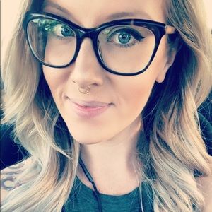 Meet your Posher, Megan